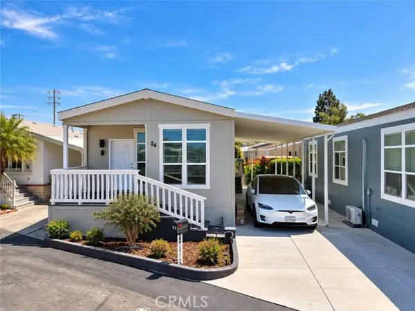 903 17TH Street  #24, Costa Mesa, CA 92627
