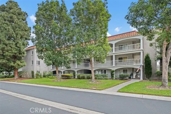 3501 Bahia Blanca  #3F, Laguna Woods, CA 92637