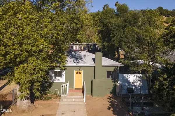 9900 Sunland Boulevard, Sunland, CA 91040