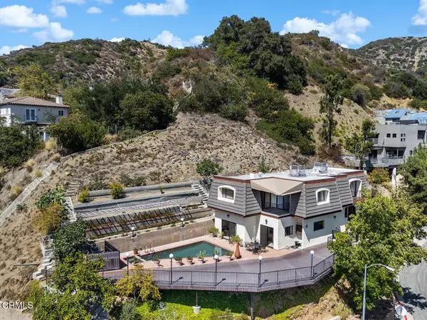 1861 Oakmont Terrace, Glendale, CA 91208