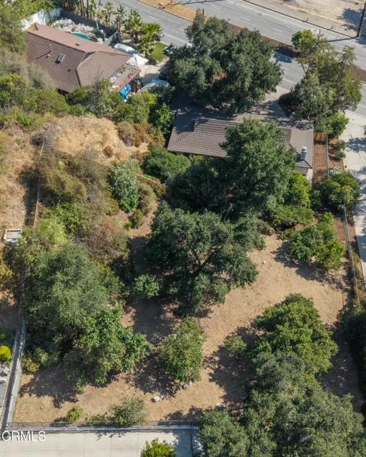 3273 New York Drive, Pasadena, CA  - #3