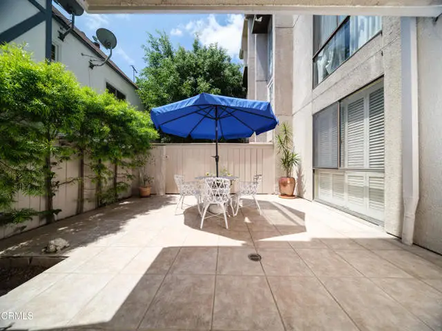 1260 Beverly Glen Boulevard  #104, Los Angeles, CA 90024 - #3