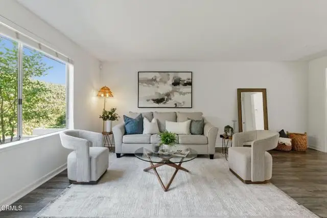 595 Garfield Avenue  #7, Pasadena, CA 91101 - #3
