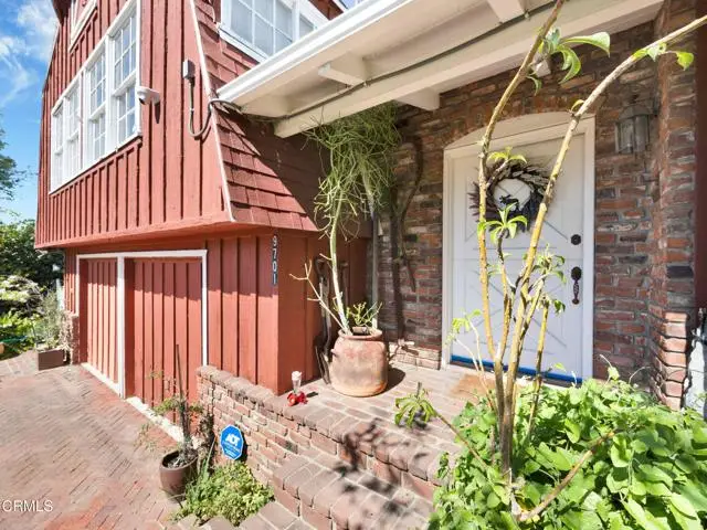 9701 La Canada Way, Sunland, CA 91040 - #1