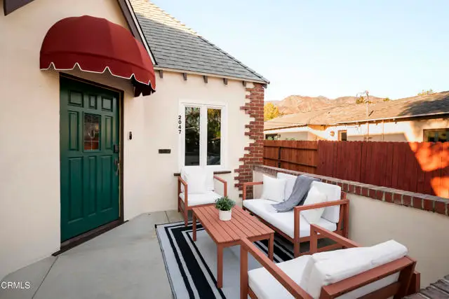 2047 Galbreth Road, Pasadena, CA 91104 - #3