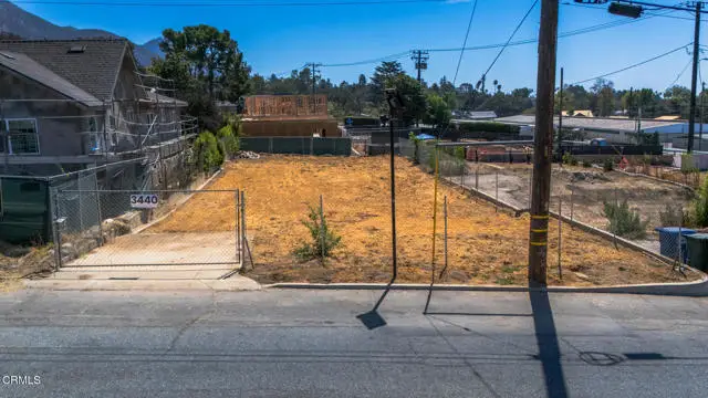 3440 Fair Oaks Avenue, Altadena, CA 91001 - #2