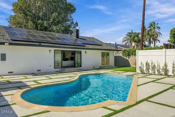 8334 Gladbeck Avenue, Northridge, CA 91324