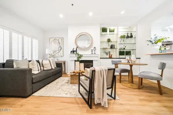 111 Oak Knoll Avenue  #107, Pasadena, CA 91101