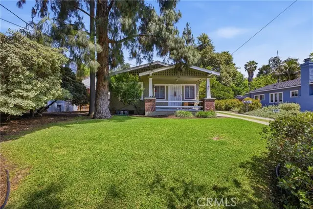 547 Woodbury Road, Altadena, CA 91001 - #2