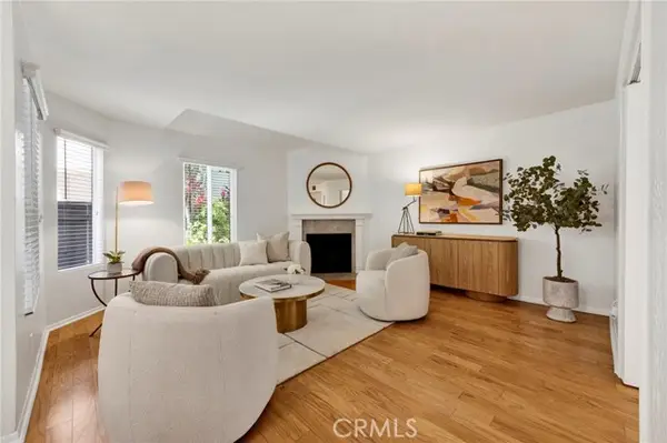 11939 Weddington Street  #106, Valley Village, CA 91607