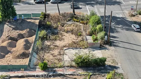 2040 El Molino, Altadena, CA 91001