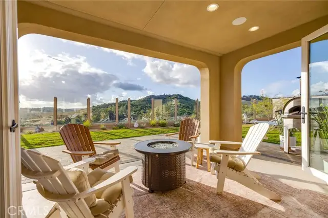 3075 Rue De Latour, Vista, CA 92084 - #1