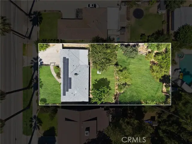 907 Olive Avenue, Redlands, CA 92373 - #3
