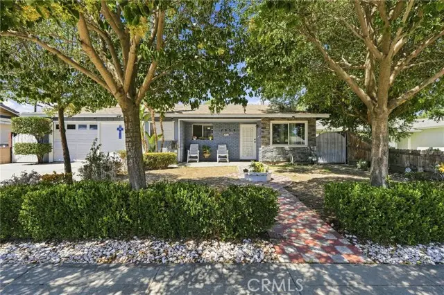 1078 Madalyn Avenue, Tulare, CA 93274 - #1