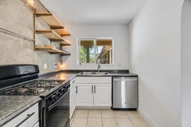 921 Street  #15, National City, CA 91950 - #3
