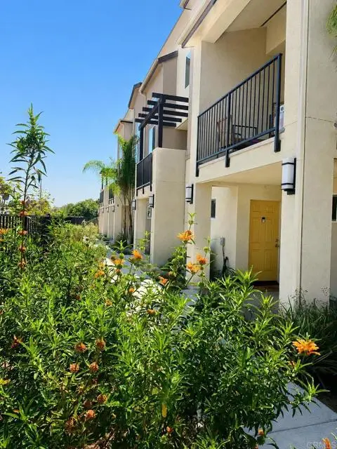 438 Creekside Circle, San Diego, CA 92114