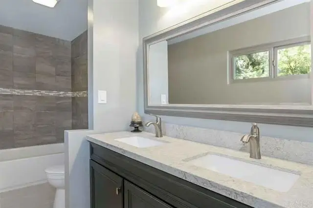 5210 Caminito Apartado, San Diego, CA 92108 - #3