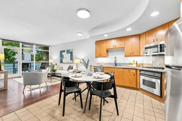 550 15th St  #204, San Diego, CA 92101