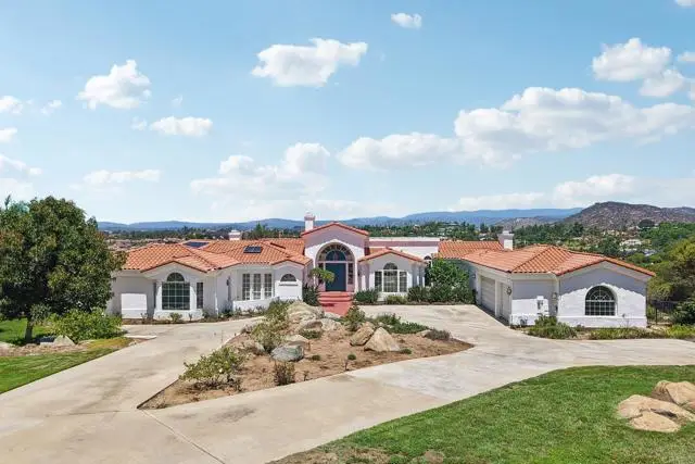 17572 Via Loma Drive, Poway, CA 92064 - #3