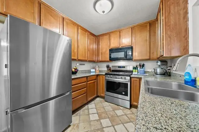 513 Calle Montecito  #64, Oceanside, CA 92057 - #2