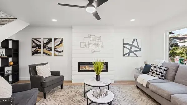 7833 Camino Huerta, San Diego, CA 92122