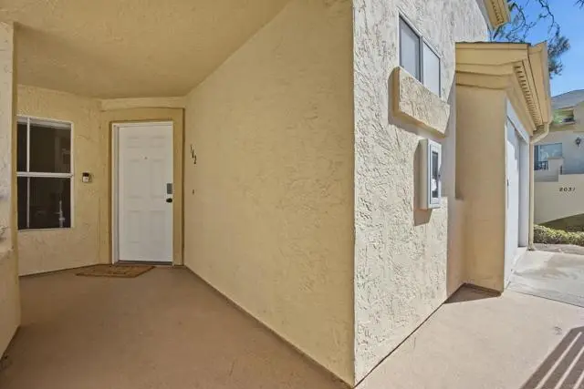 2035 Lakeridge Circle  #102, Chula Vista, CA 91913 - #3