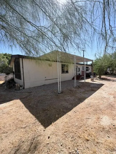 237 Imperial Avenue, Thermal, CA 92274