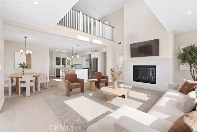 109 Francisca Avenue, Redondo Beach, CA 90277 - #2