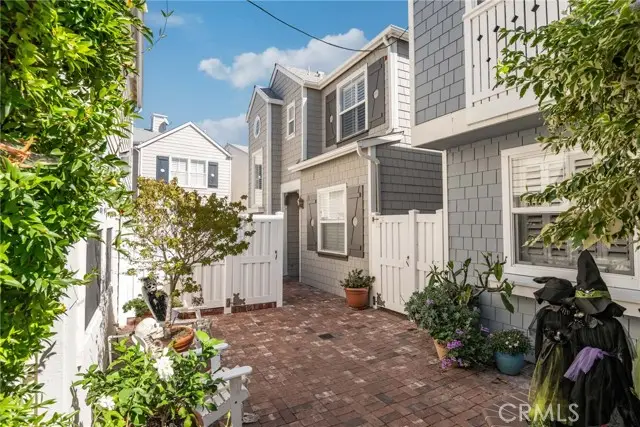 1800 Pacific Coast, Redondo Beach, CA 90277 - #1