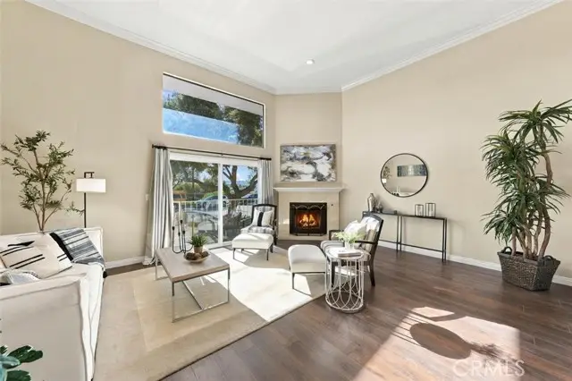 915 Diamond Street  #1, Redondo Beach, CA 90277 - #2