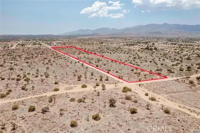 0 phelan, Hesperia, CA 92345 - #3