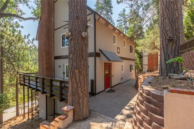260 Fairway Drive, Twin Peaks, CA 92391 - #2