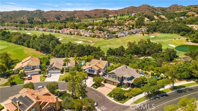 3 Mantenida, Trabuco Canyon, CA 92679 - #2