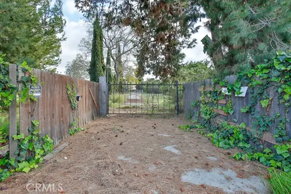 9792 Stanford Ave, Garden Grove, CA 92841