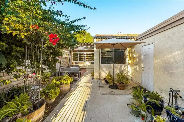 5573 Vista Del Rio, Anaheim, CA 92807