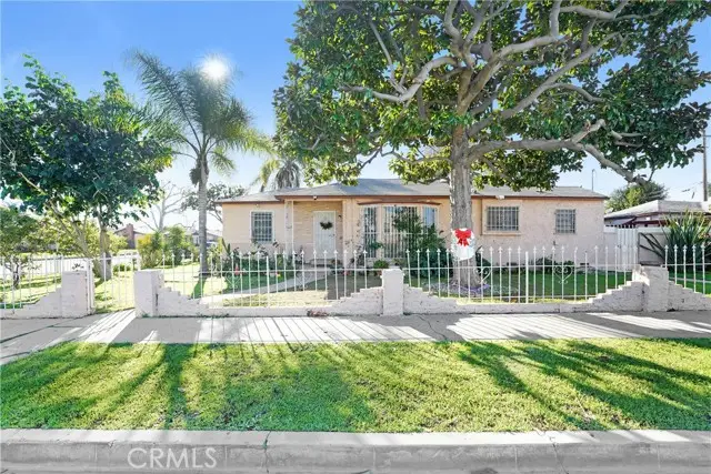 2200 Hardy, Inglewood, CA 90305 - #1