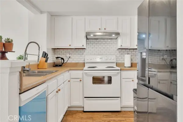 300 Chestnut, Santa Ana, CA 92701