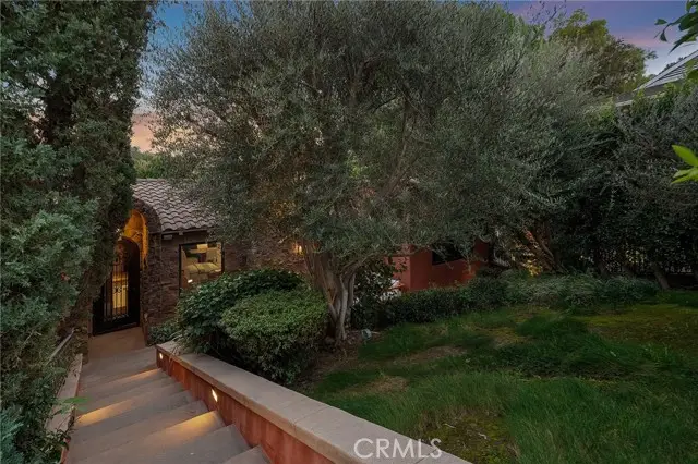 3310 Bennett Drive, Los Angeles, CA 90068 - #3
