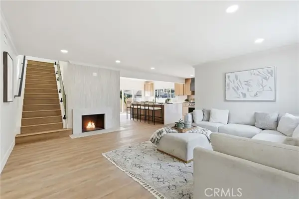 3675 Palo Verde, Long Beach, CA 90808