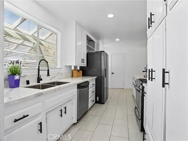 1112 Avenue J4, Lancaster, CA 93535