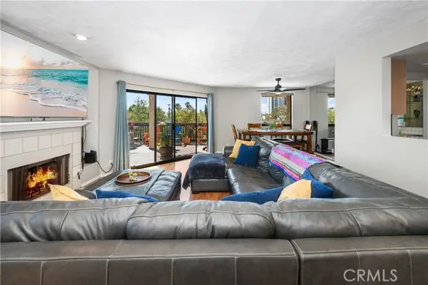 1425 2nd Street  #301, Long Beach, CA 90802