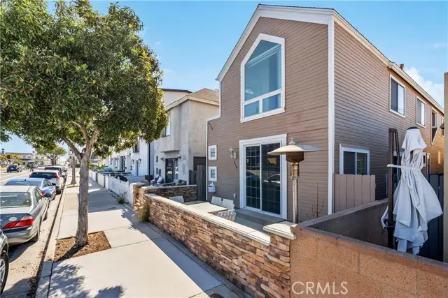 219 32nd Street, Newport Beach, CA 92663 - #2
