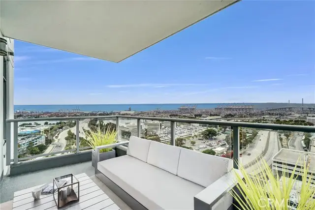 411 Seaside Way  #1804, Long Beach, CA 90802 - #2
