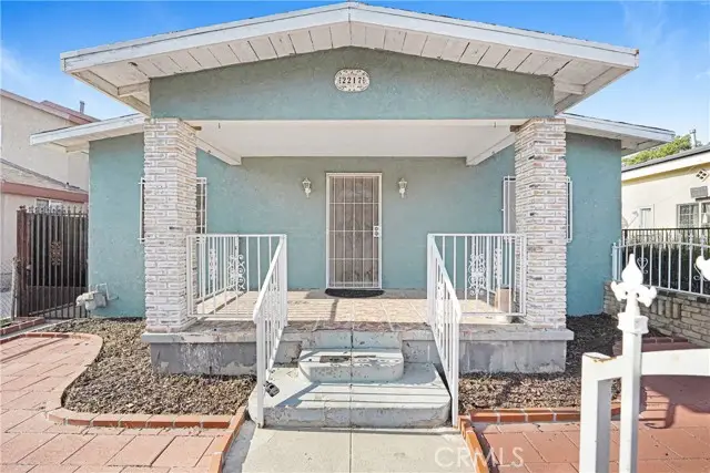 2217 Mortimer Avenue, Huntington Park, CA 90255 - #1