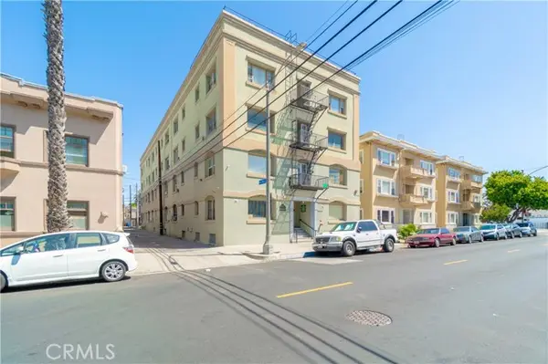 323 4th, Long Beach, CA 90802