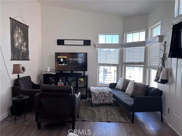 8250 Lankershim Boulevard  #ELM 3, North Hollywood, CA 91605 - #1