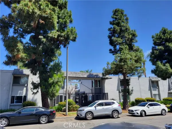 5500 Ackerfield  #304, Long Beach, CA 90805