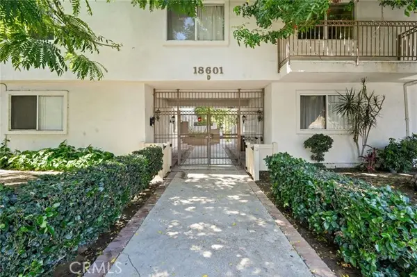18601 Collins  #D30, Tarzana, CA 91356