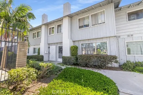 1310 Placentia, Fullerton, CA 92831