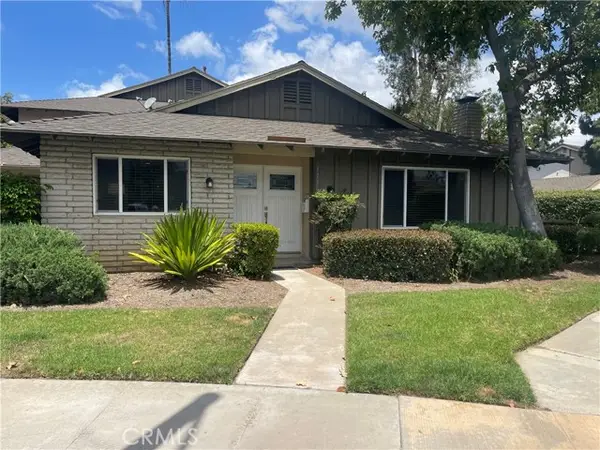 111 Palmdale #1, Orange, CA 92865